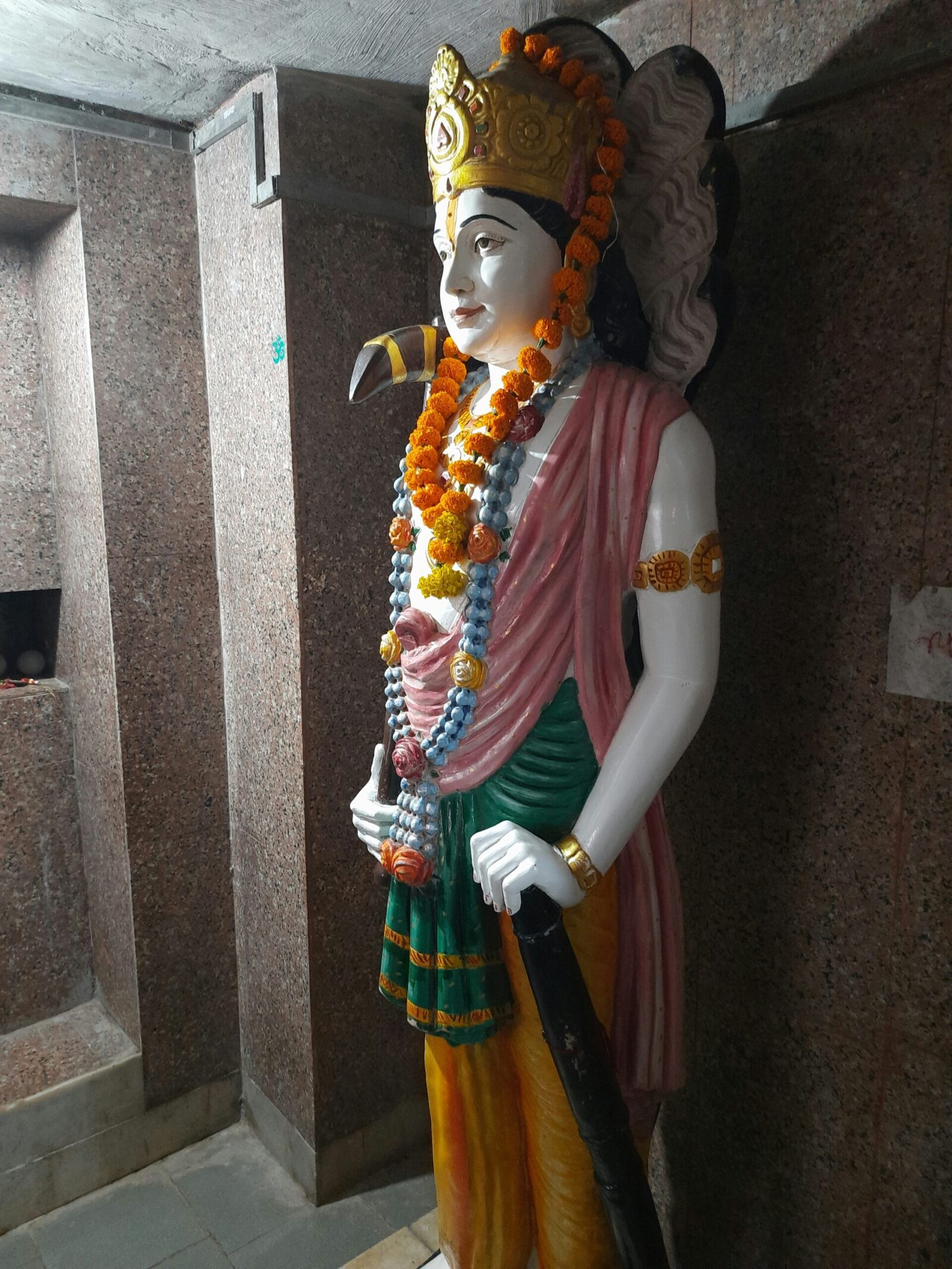 Bharatiya Apparel: Celebrating Culture, Style, and Confidence Through Ethnic Wear