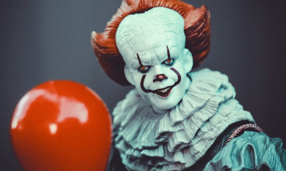 In honor of October, the month of spooks and horror. Pennywise the dancing clown.